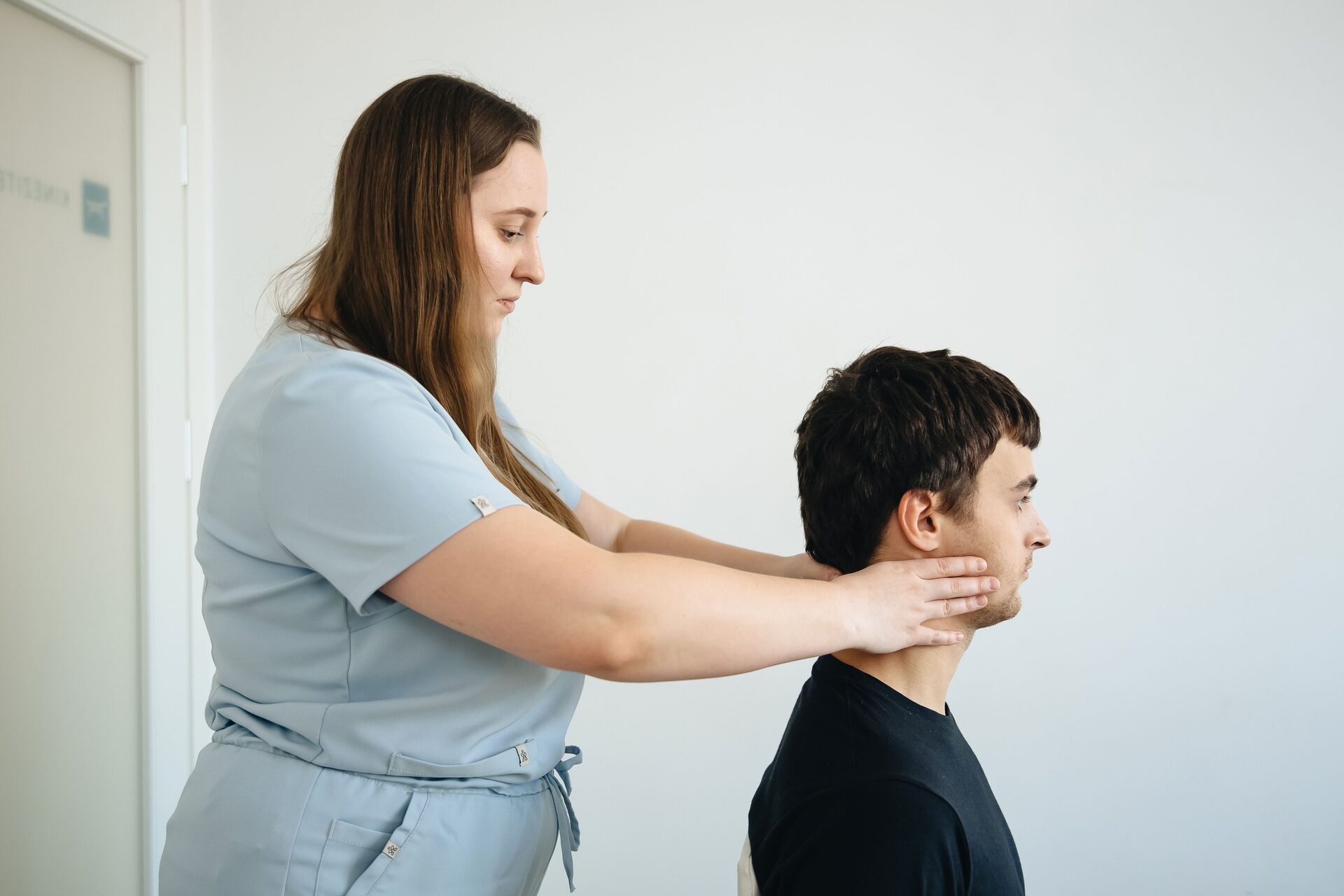A work injury evaluation at a McMinnville chiropractic clinic