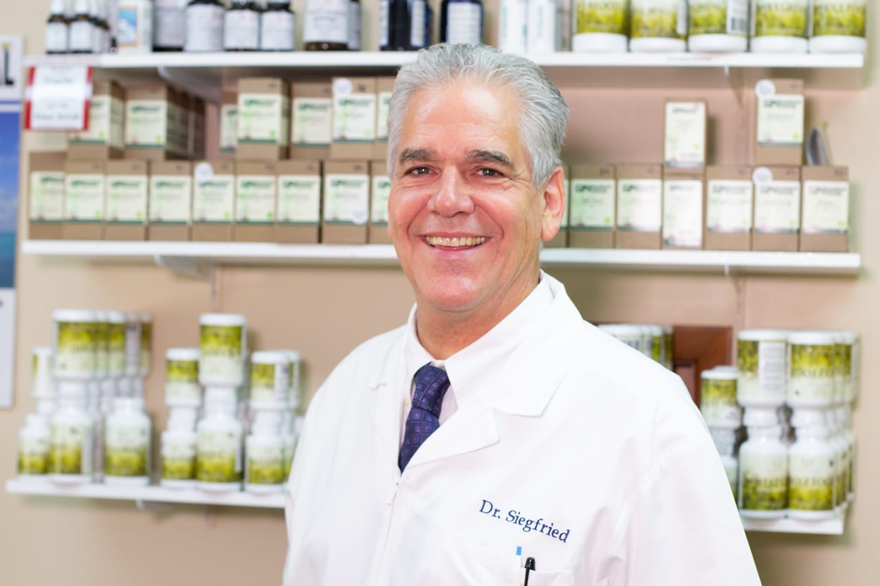 Dr. George Siegfried, chiropractic physician in McMinnville, Oregon